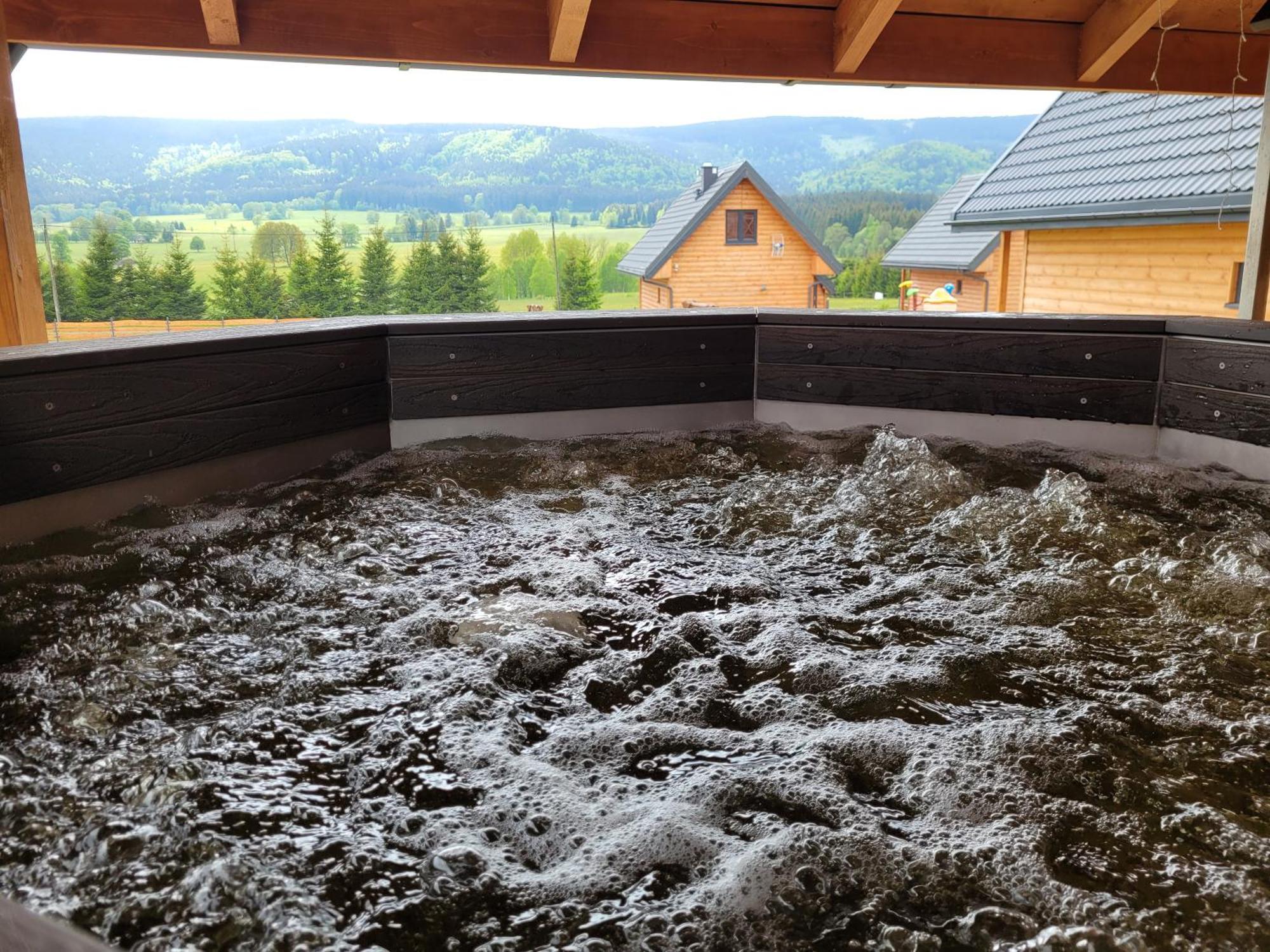 Osada Orlica Klimatyczne Domki Z Widokiem Na Gory I Termalnym Spa Sauna Jacuzzi 4 Km Od Zieleniec Ski Arena Lasowka Zewnętrze zdjęcie