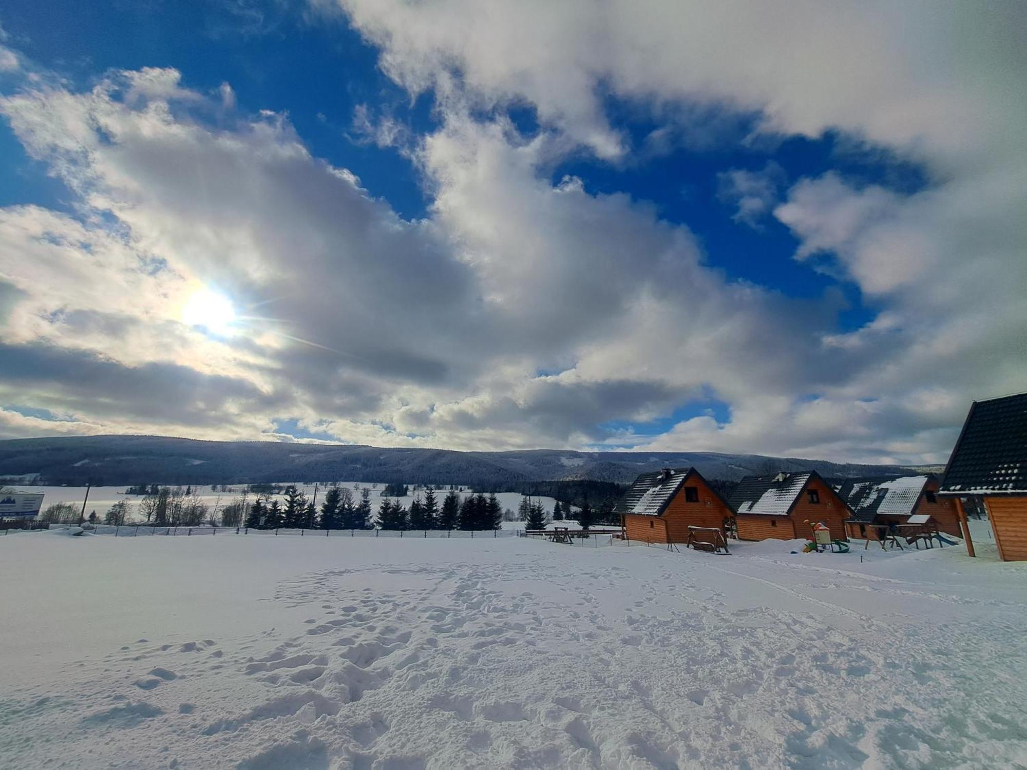 Osada Orlica Klimatyczne Domki Z Widokiem Na Gory I Termalnym Spa Sauna Jacuzzi 4 Km Od Zieleniec Ski Arena Lasowka Zewnętrze zdjęcie